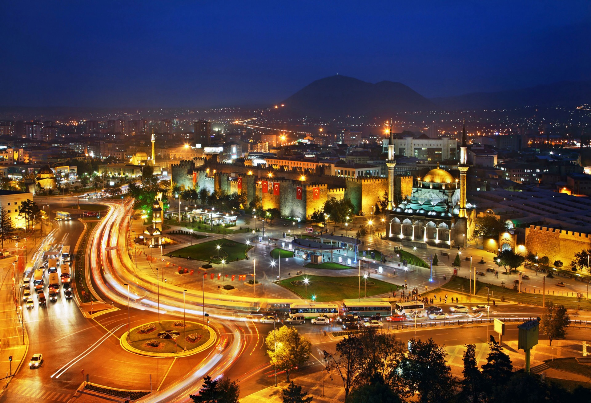 Kayseri Castle and the city center